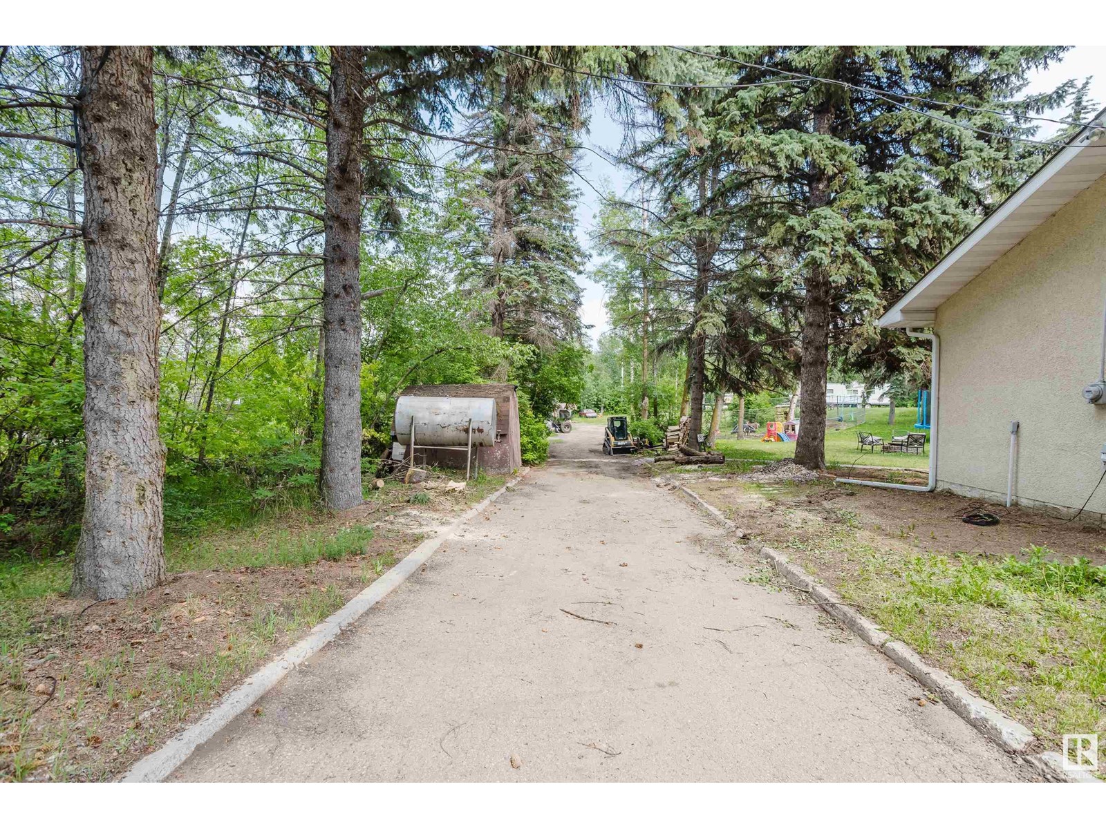 Photo 68 of 379 22559 Wye Rd, Rural Strathcona County AB