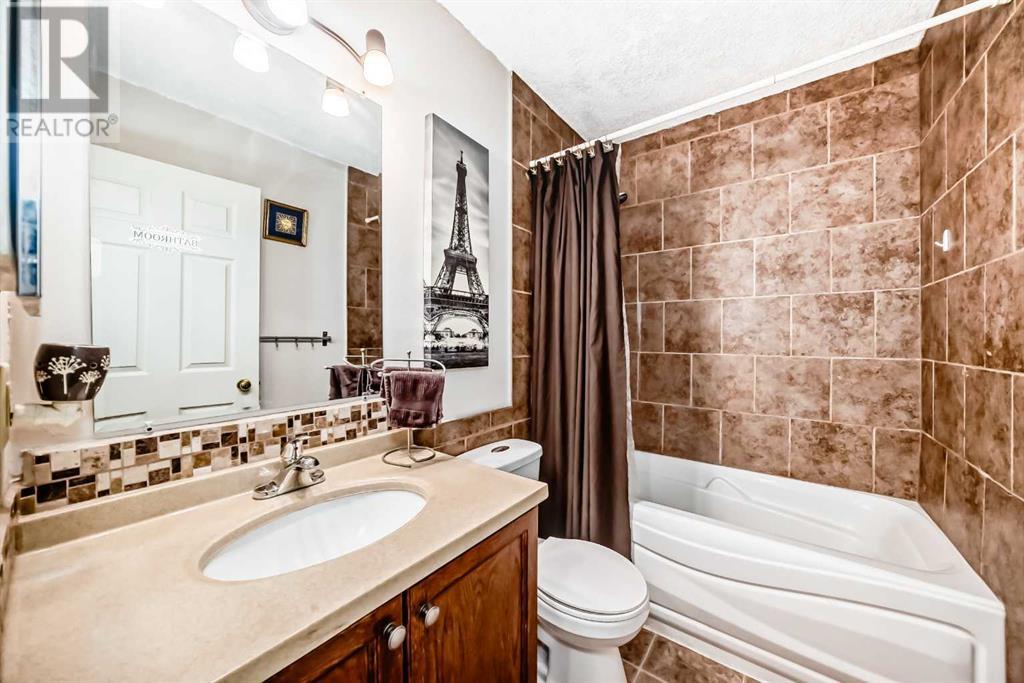 Single Family House 4 Level for Sale in  Martinview Crescent NE Martindale Calgary 