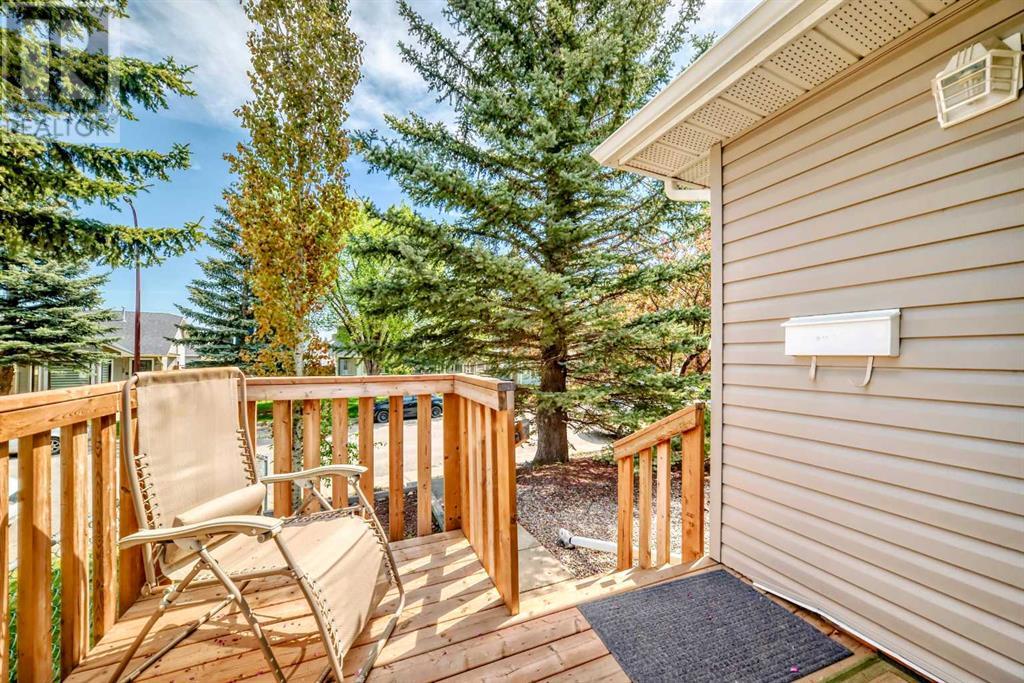 Single Family House 4 Level for Sale in  Martinview Crescent NE Martindale Calgary 
