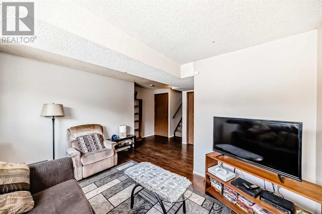 Single Family House 4 Level for Sale in  Martinview Crescent NE Martindale Calgary 