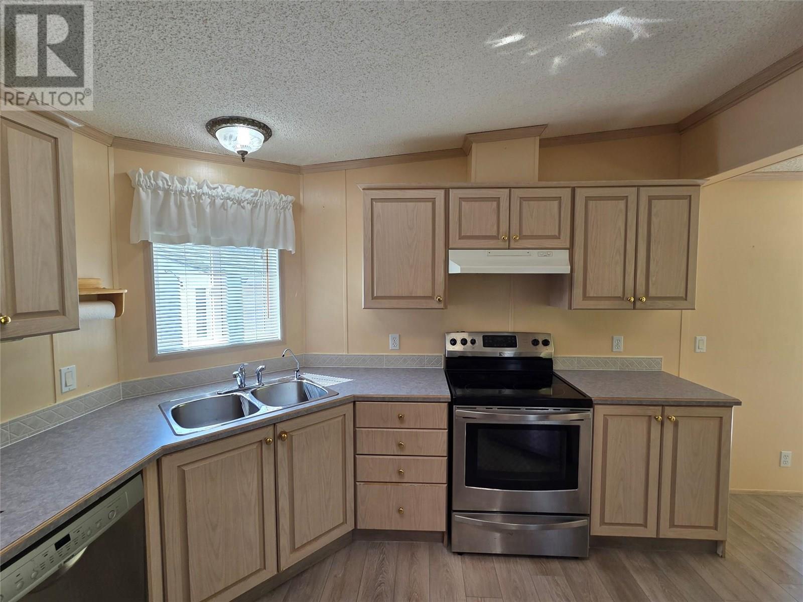 Photo 10 of 622 Keremeos Bypass Road Unit 12, Keremeos BC