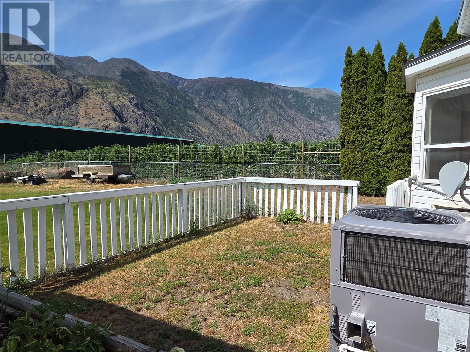 #12 622 Keremeos Bypass Road - 29