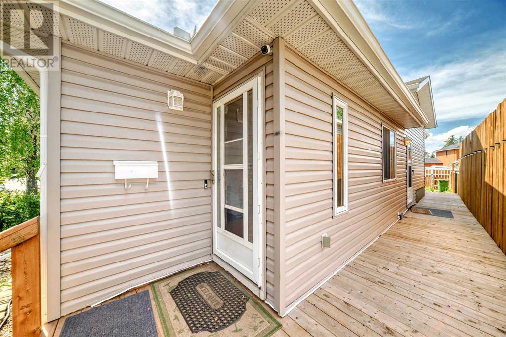 Single Family House 4 Level for Sale in  Martinview Crescent NE Martindale Calgary 