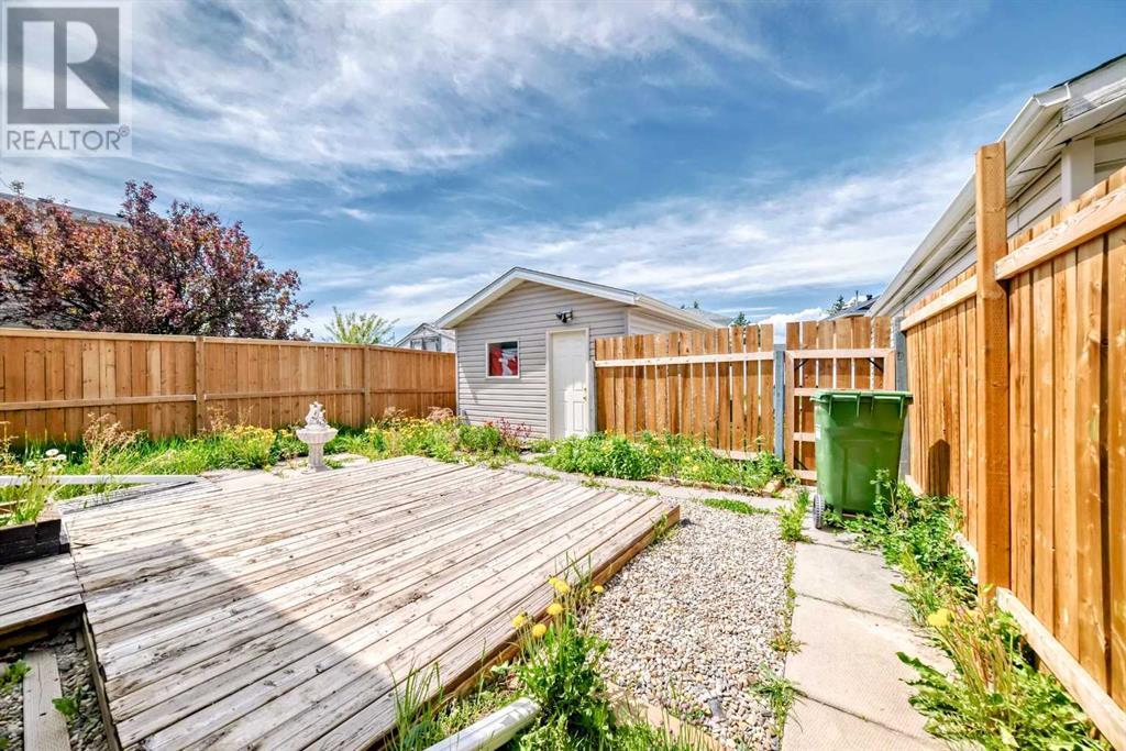 Single Family House 4 Level for Sale in  Martinview Crescent NE Martindale Calgary 