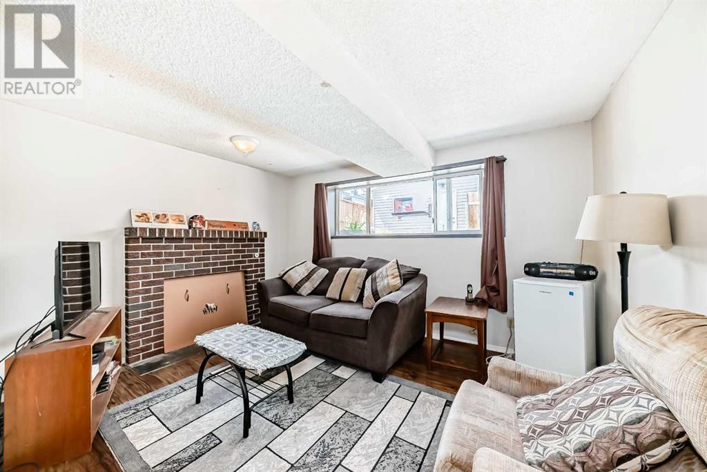 Single Family House 4 Level for Sale in  Martinview Crescent NE Martindale Calgary 