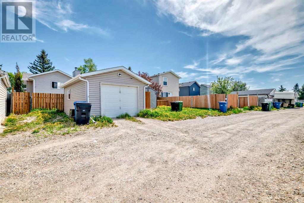 Single Family House 4 Level for Sale in  Martinview Crescent NE Martindale Calgary 