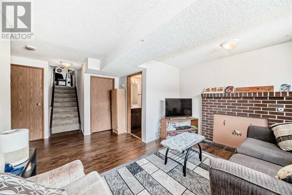 Single Family House 4 Level for Sale in  Martinview Crescent NE Martindale Calgary 