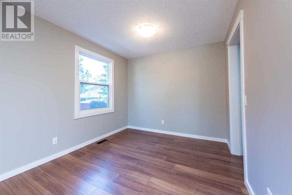 Single Family House Bungalow for Sale in  Lake Huron Place SE Bonavista Downs Calgary 