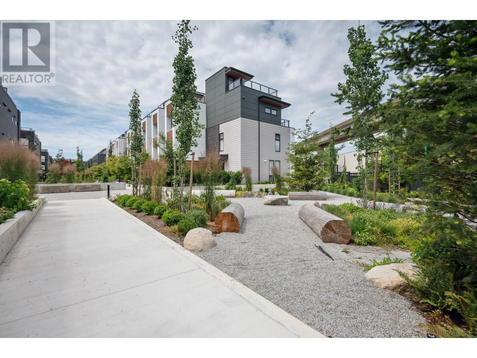 206 6085 IRMIN STREET, Burnaby