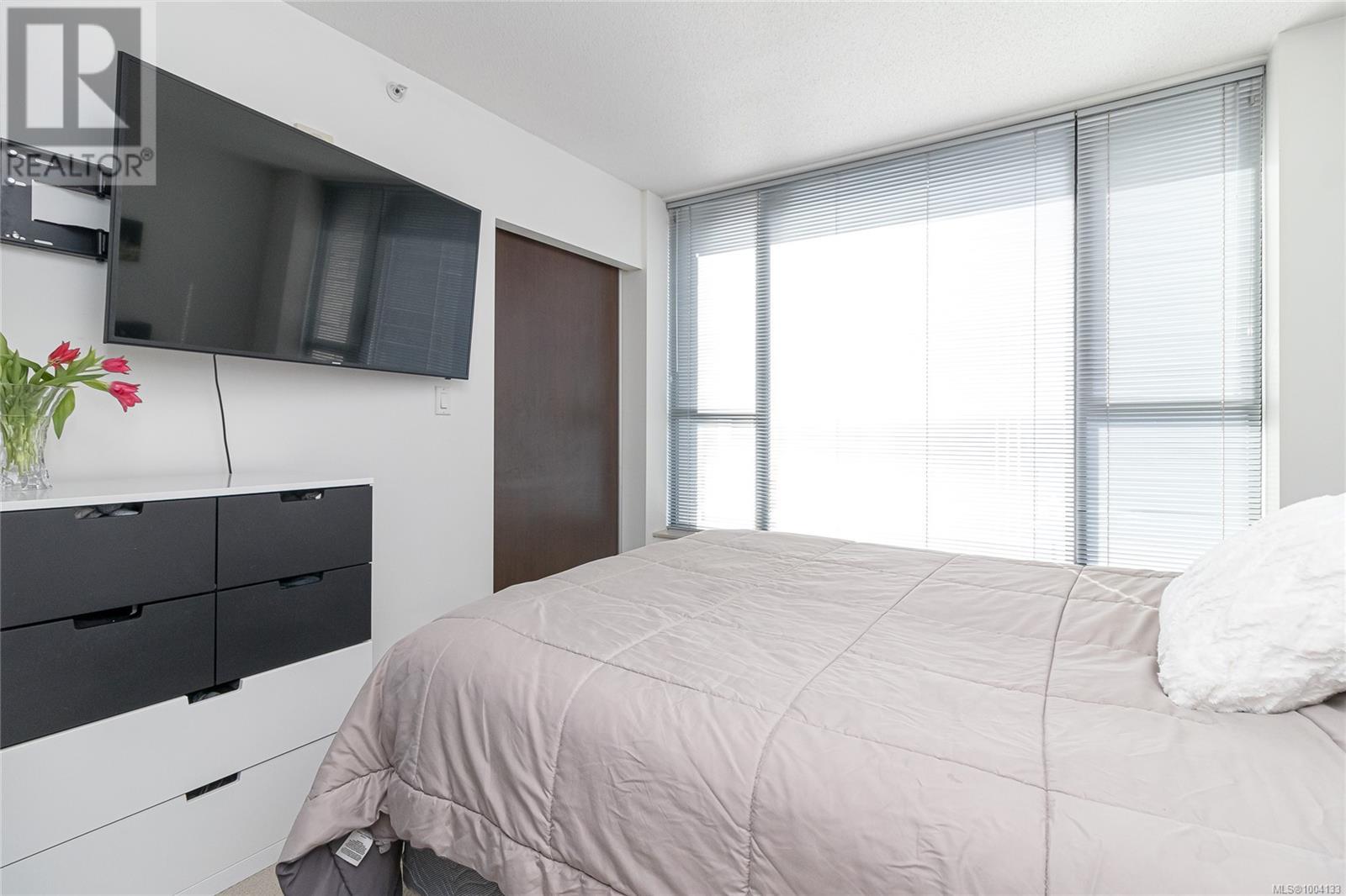 Photo 12 of 204 760 Johnson St, Victoria BC