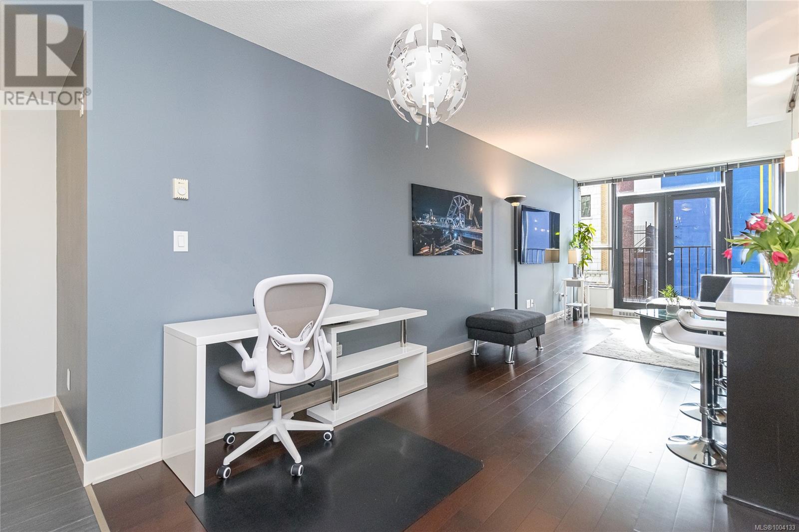 Photo 5 of 204 760 Johnson St, Victoria BC