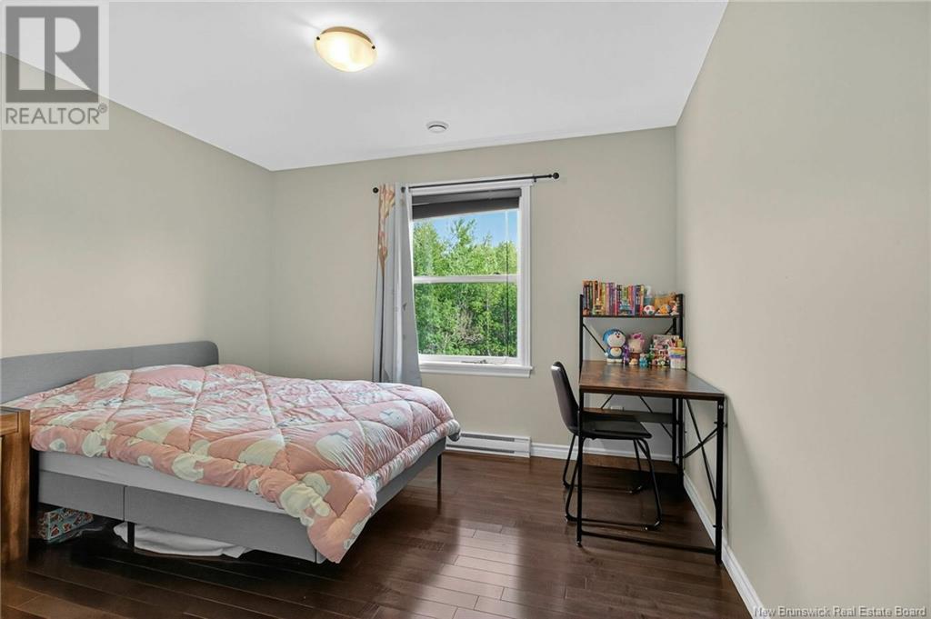 Photo 6 of 343 Rue Dolbeau Street, Dieppe NB