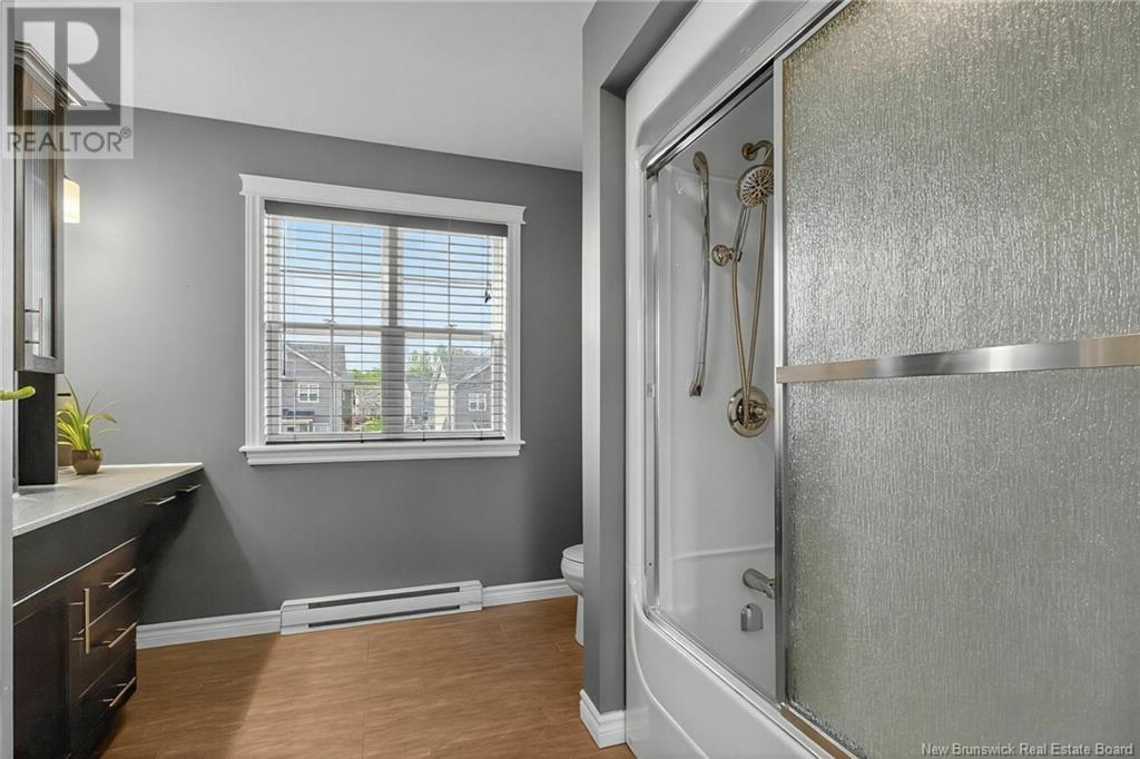 Photo 7 of 343 Rue Dolbeau Street, Dieppe NB