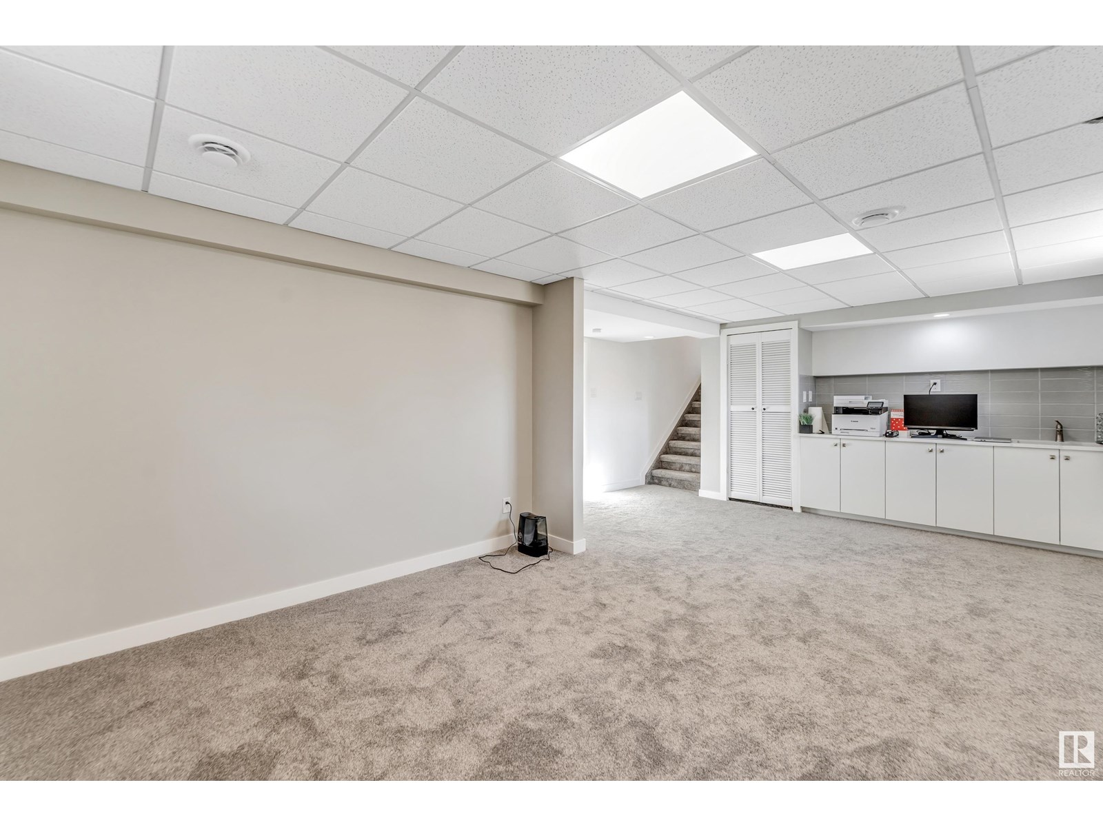 Photo 52 of 2404 80 St Nw, Edmonton AB
