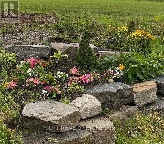 Photo 8 of 367 Kitley Line 8 Road, Elizabethtownkitley ON