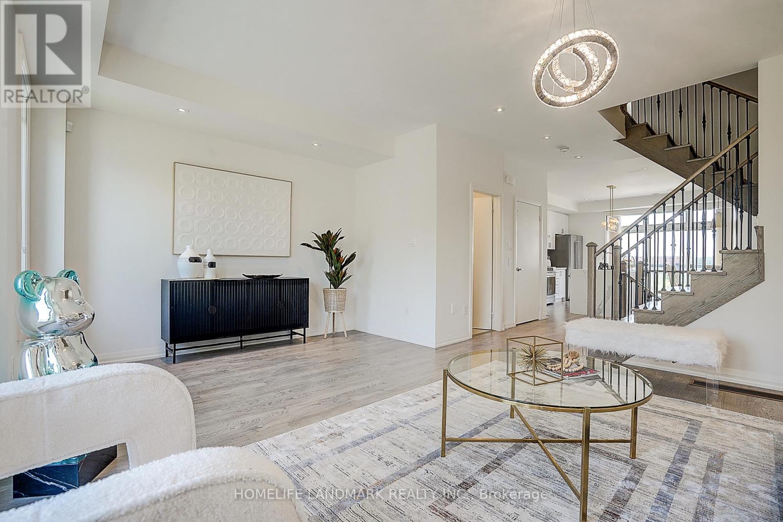Single Family House for Sale in  GEORGE KIRBY STREET Vaughan (Patterson) 