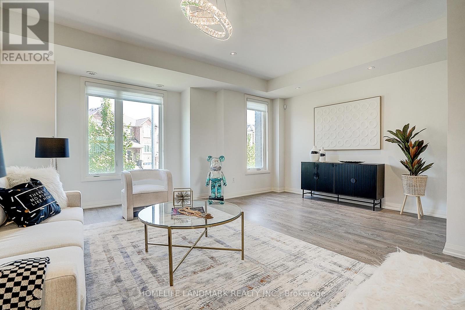 Single Family House for Sale in  GEORGE KIRBY STREET Vaughan (Patterson) 