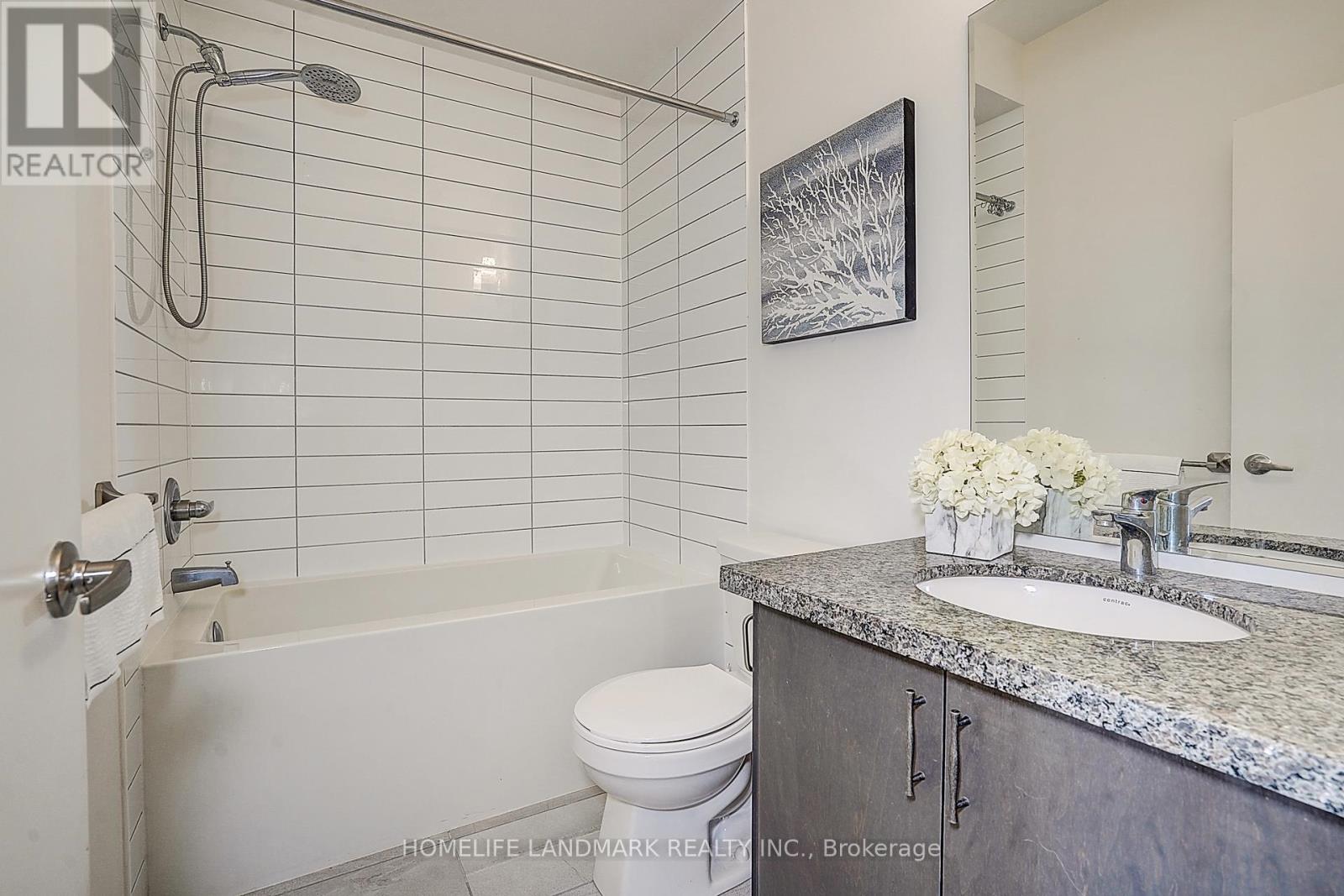 Single Family House for Sale in  GEORGE KIRBY STREET Vaughan (Patterson) 