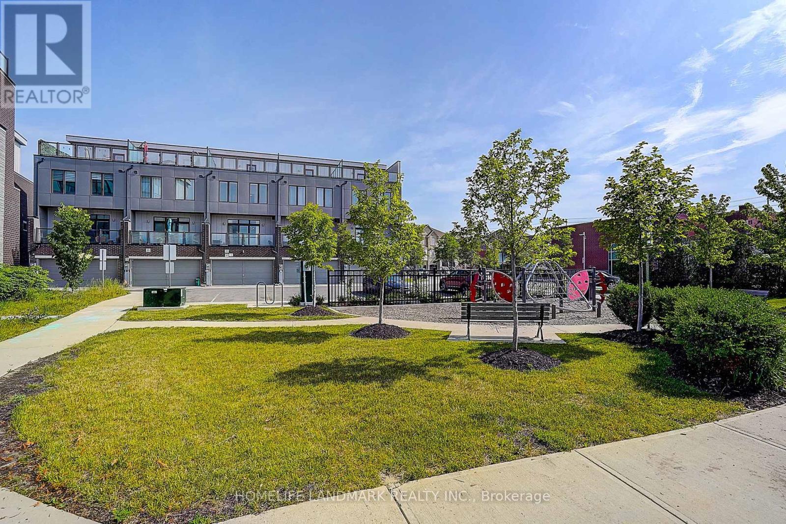 Single Family House for Sale in  GEORGE KIRBY STREET Vaughan (Patterson) 