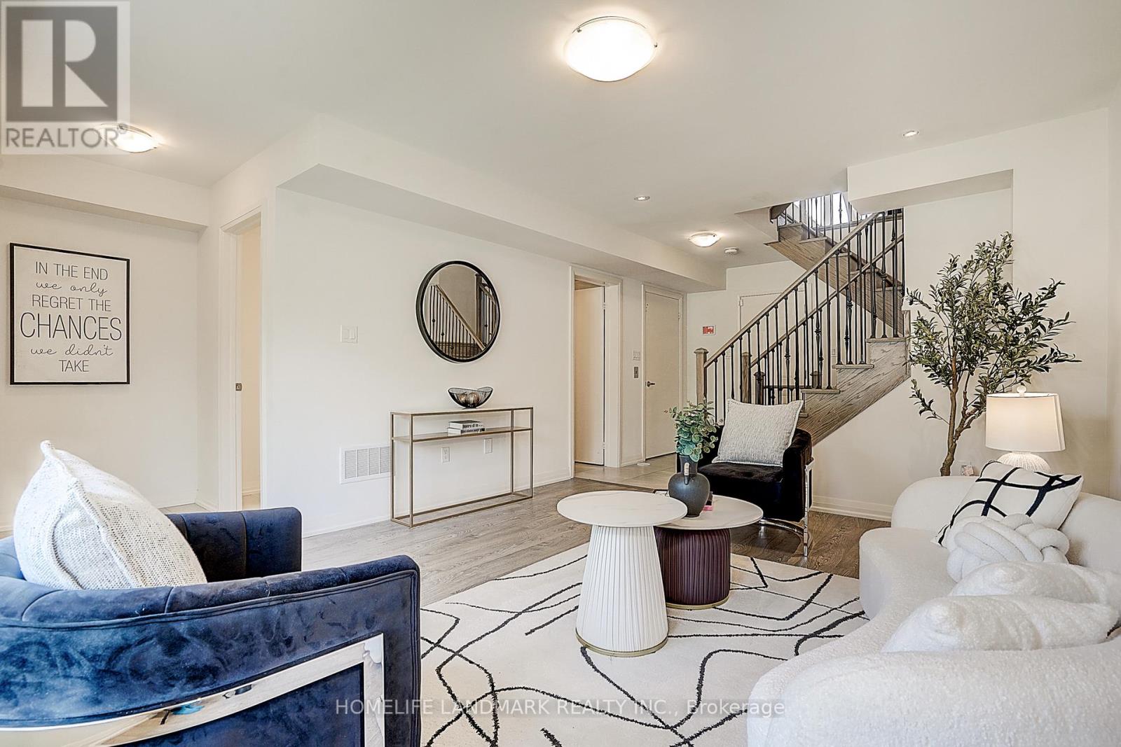 Single Family House for Sale in  GEORGE KIRBY STREET Vaughan (Patterson) 