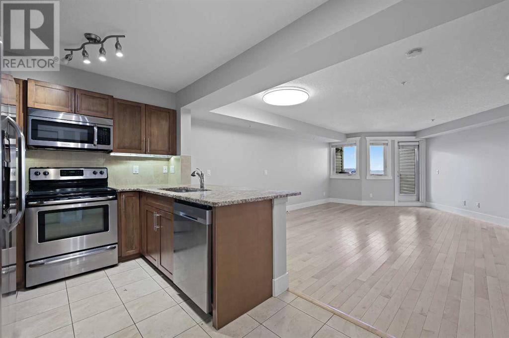 Single Family House for Sale in   Rocky Vista Gardens NW Rocky Ridge Calgary 