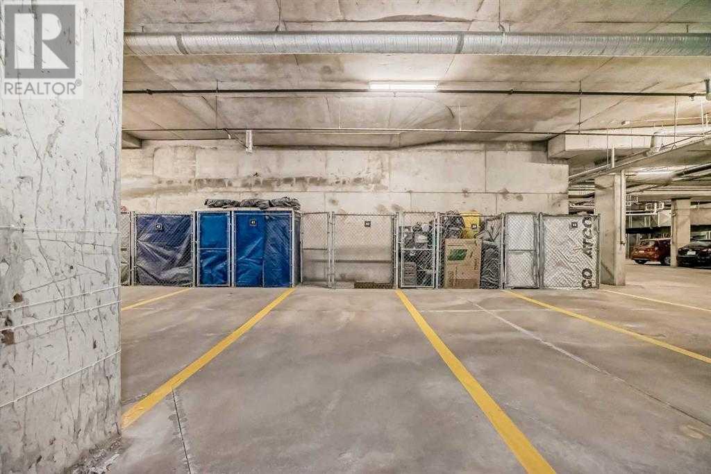 Single Family House for Sale in   Rocky Vista Gardens NW Rocky Ridge Calgary 