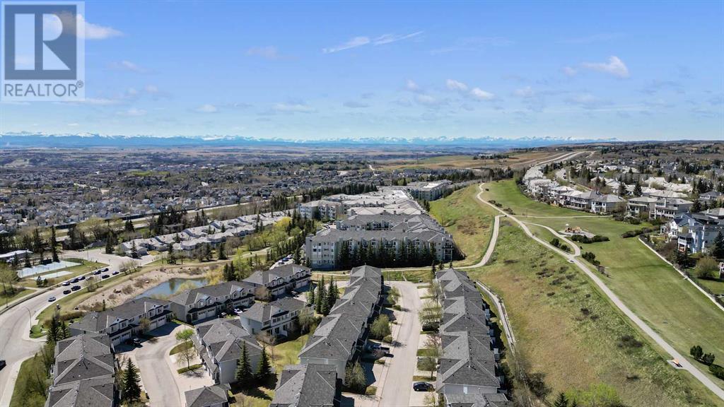 Single Family House for Sale in   Rocky Vista Gardens NW Rocky Ridge Calgary 