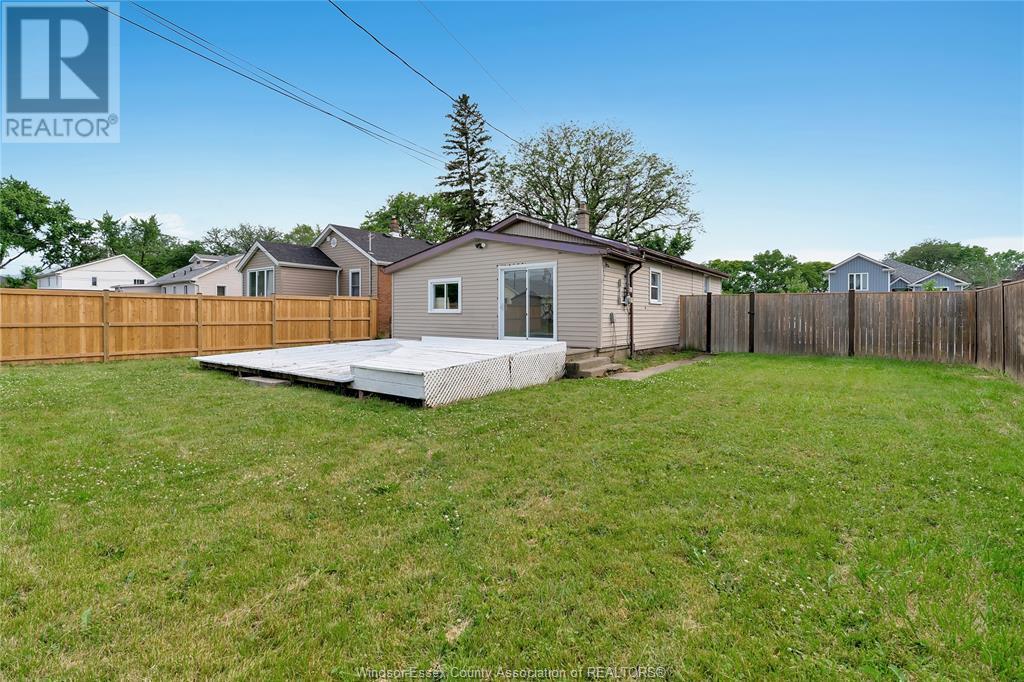 Photo 21 of 1544 Mark Avenue, Windsor ON