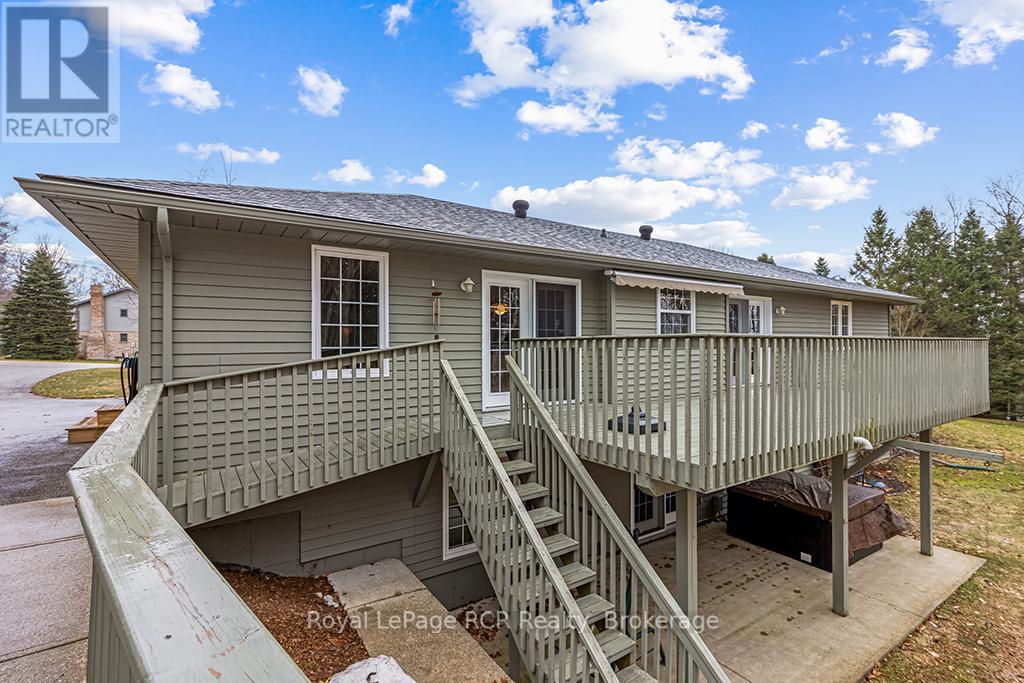Photo 6 of 107 Maple Ridge Crescent, Georgian Bluffs ON