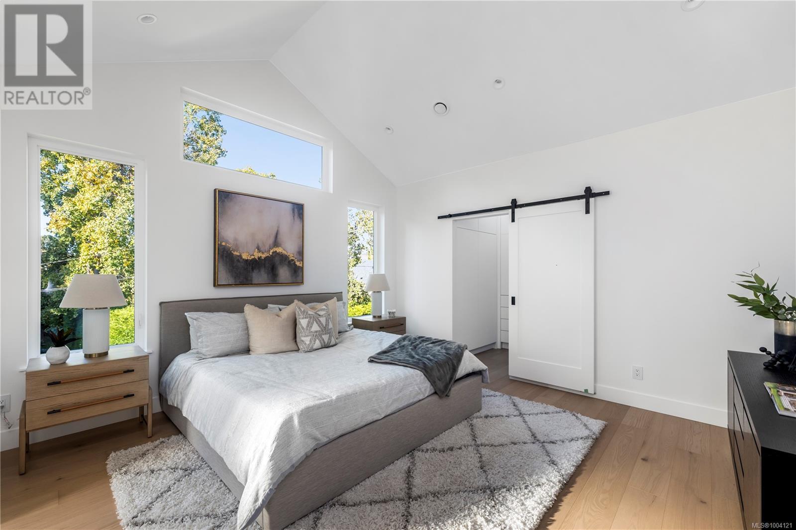 Photo 28 of 2480 Plumer St, Oak Bay BC