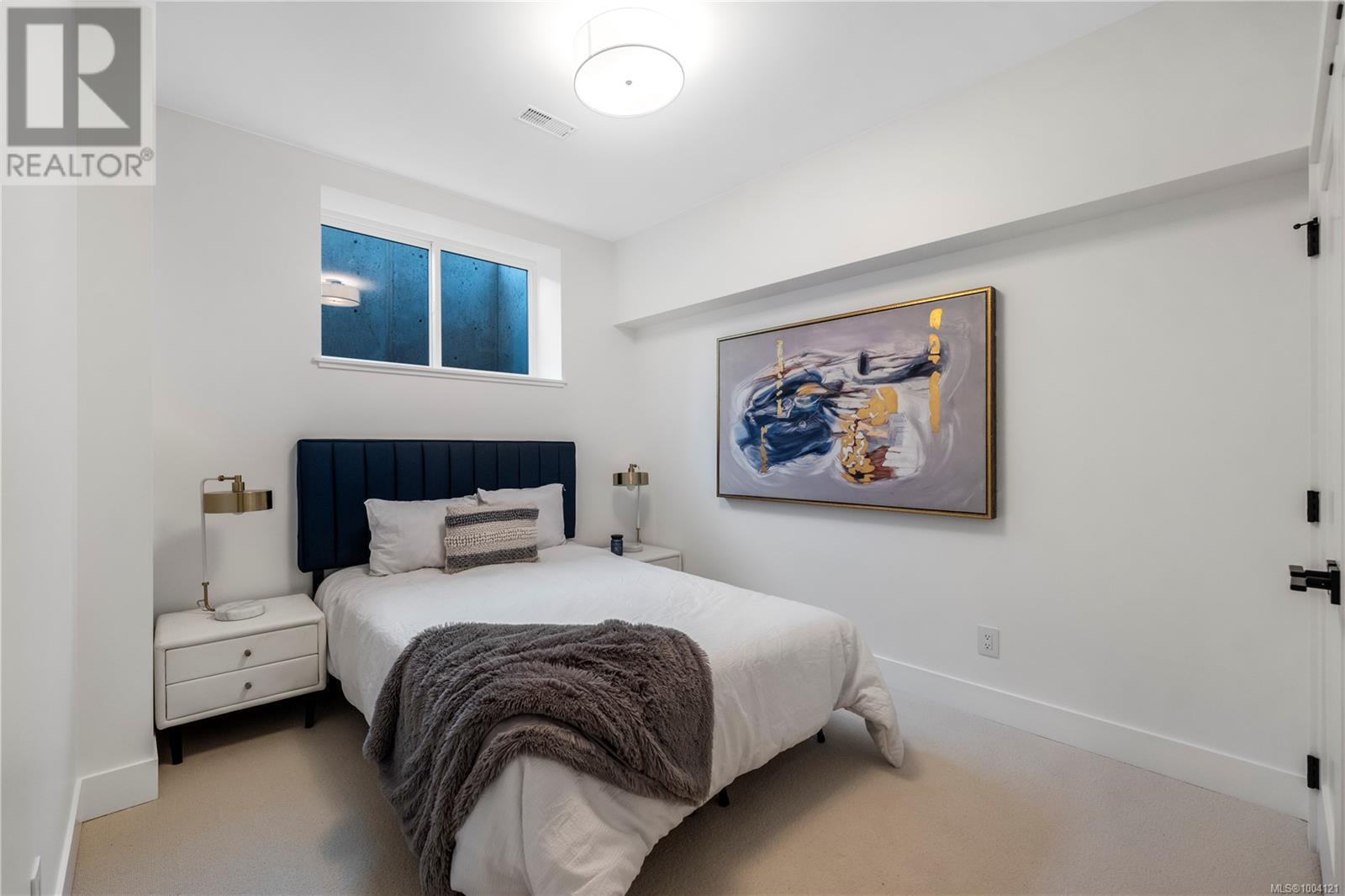 Photo 39 of 2480 Plumer St, Oak Bay BC