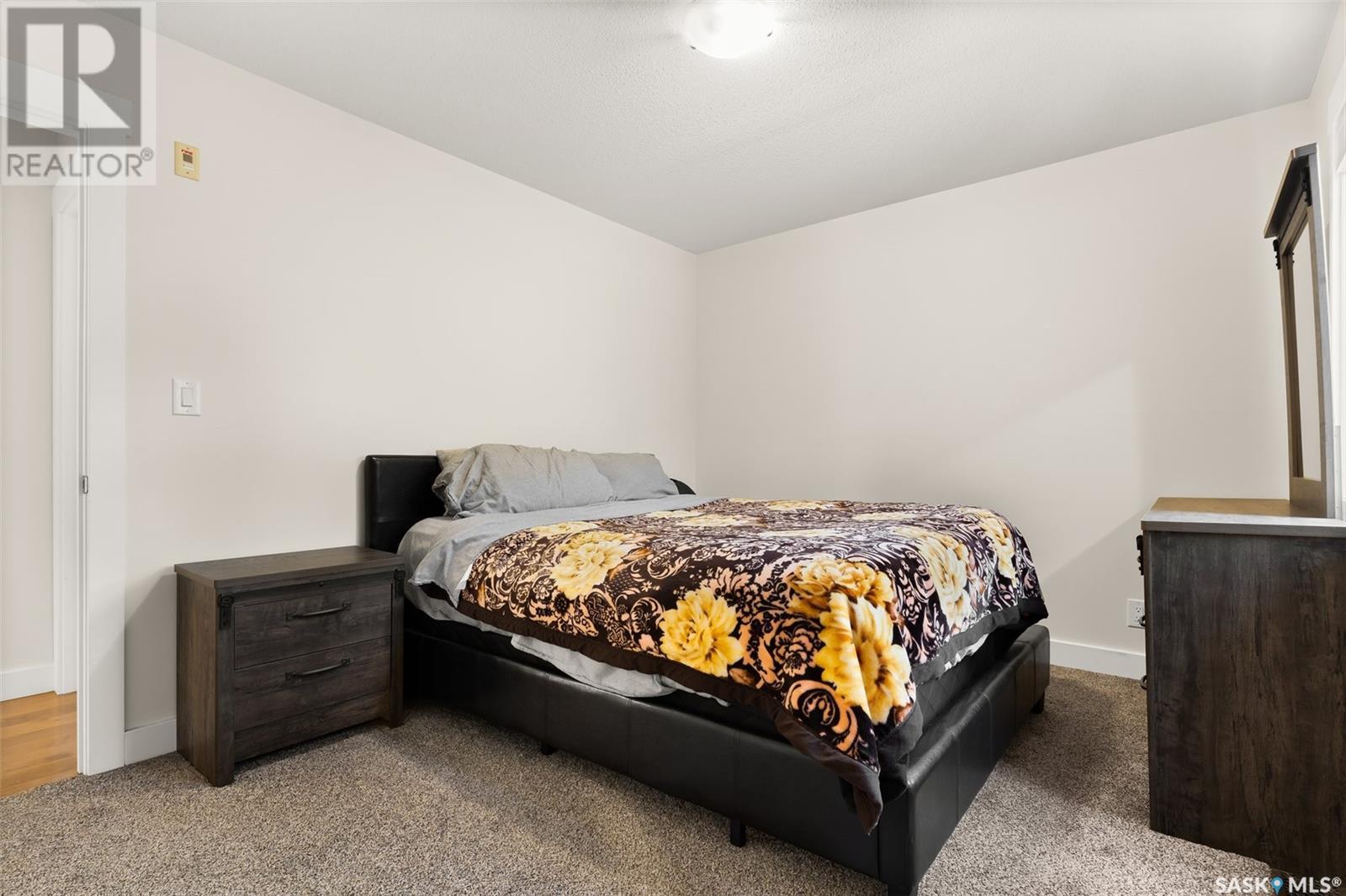 Photo 12 of 303 1863 Rae Street, Regina SK