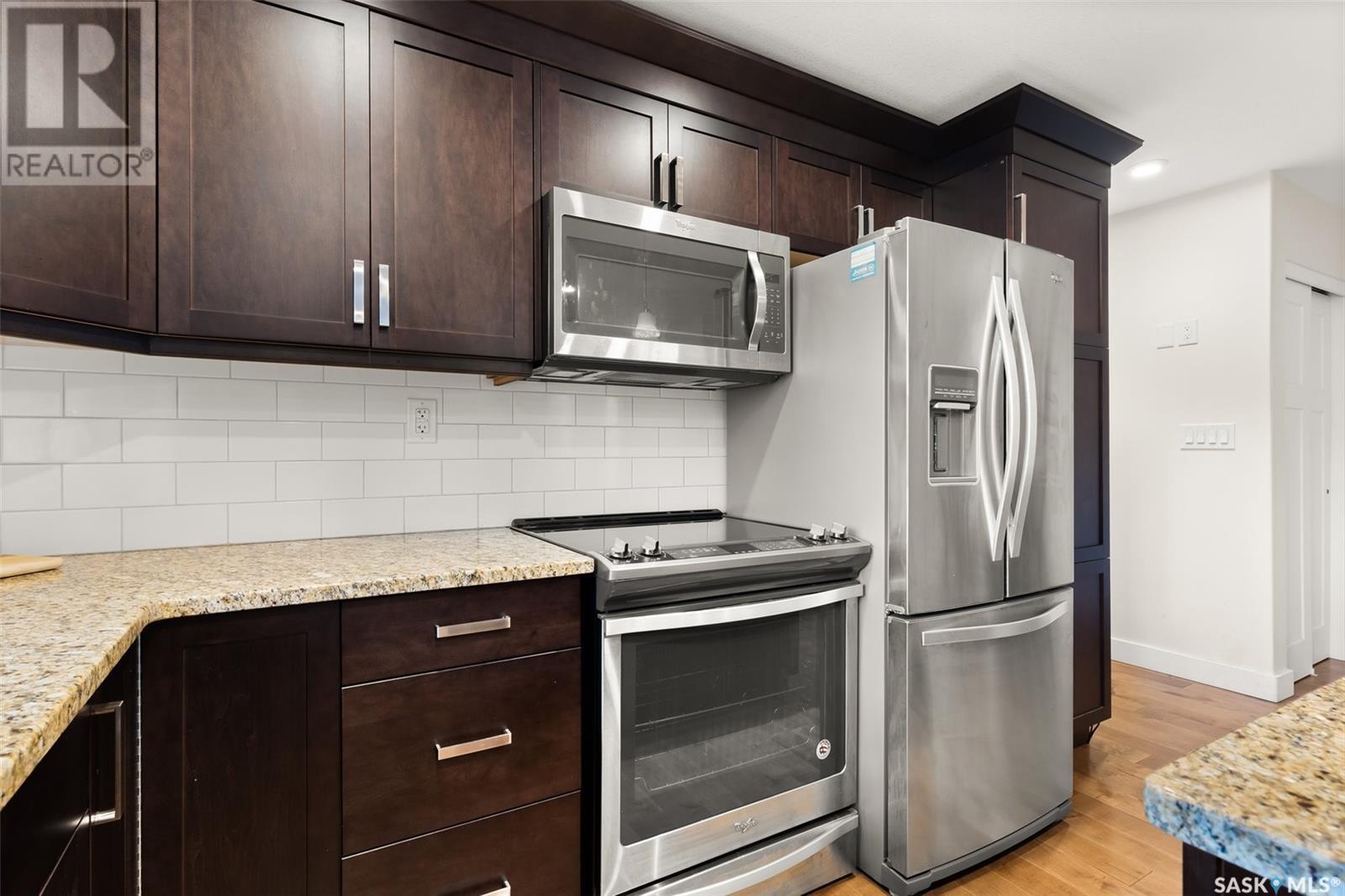 Photo 9 of 303 1863 Rae Street, Regina SK