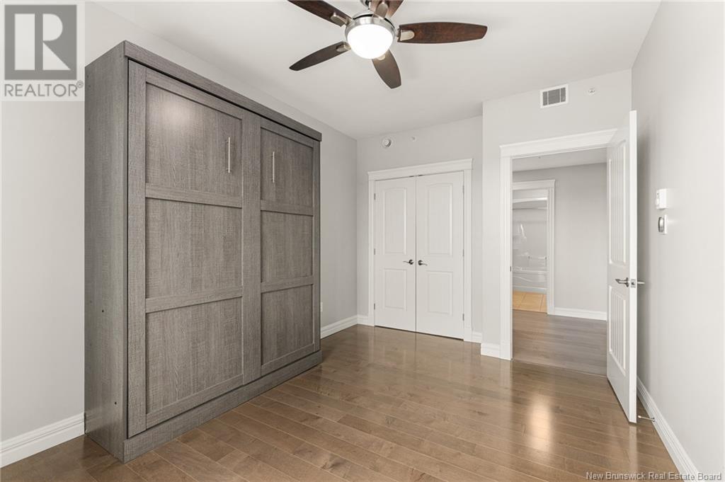 #110 185 ROYAL OAKS BOULEVARD - 30