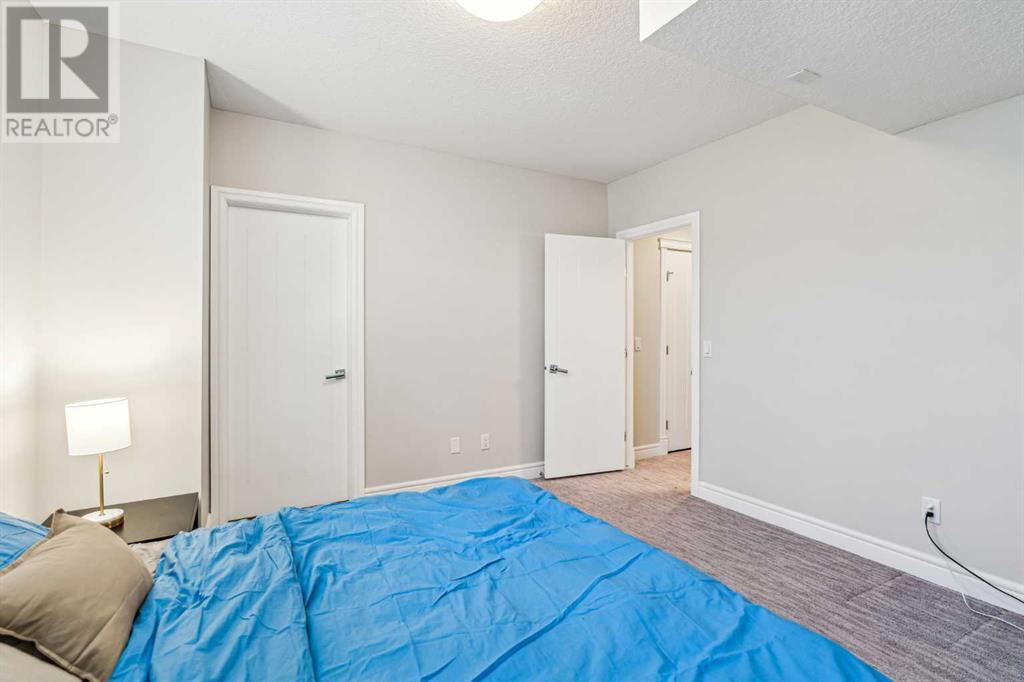 Single Family House for Sale in   Street NW Parkdale Calgary 