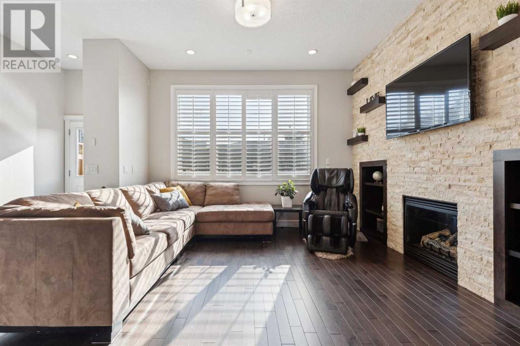 Single Family House for Sale in   Street NW Parkdale Calgary 