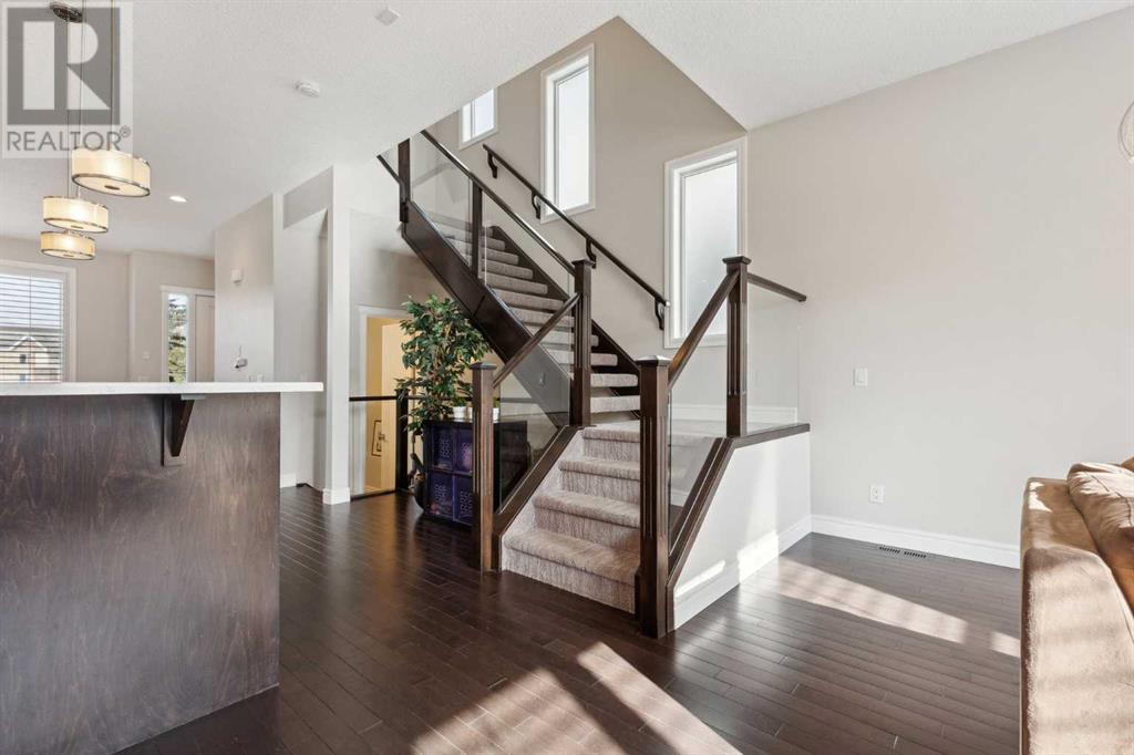 Single Family House for Sale in   Street NW Parkdale Calgary 