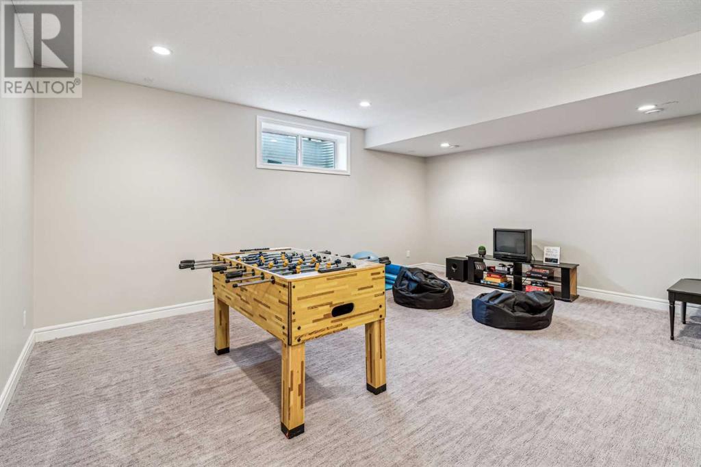 Single Family House for Sale in   Street NW Parkdale Calgary 