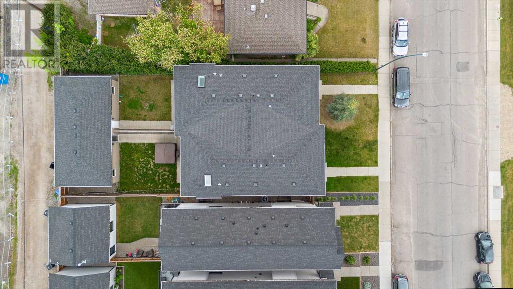Single Family House for Sale in   Street NW Parkdale Calgary 