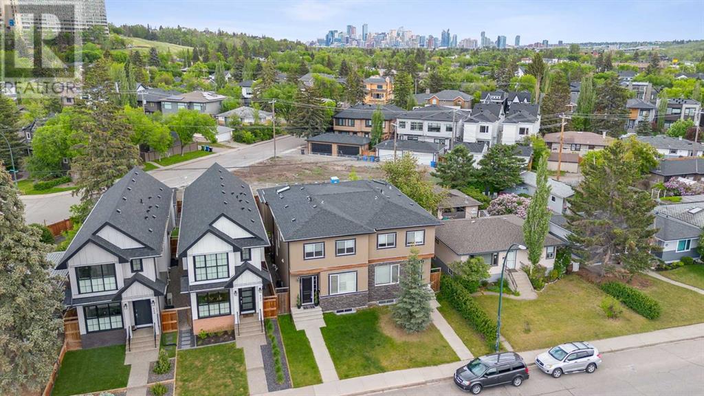 Single Family House for Sale in   Street NW Parkdale Calgary 