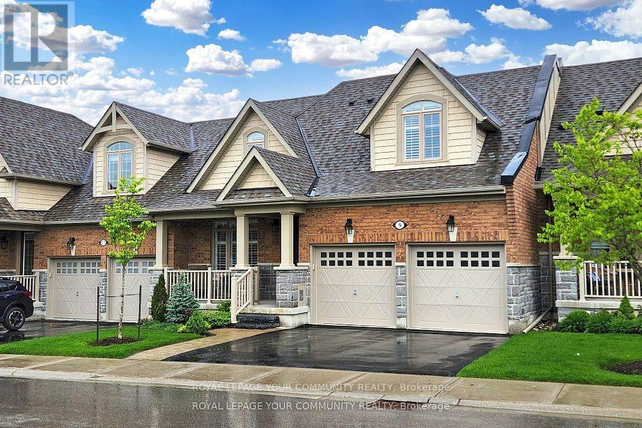 Photo 2 of 9 Bill Knowles Street, Uxbridge ON