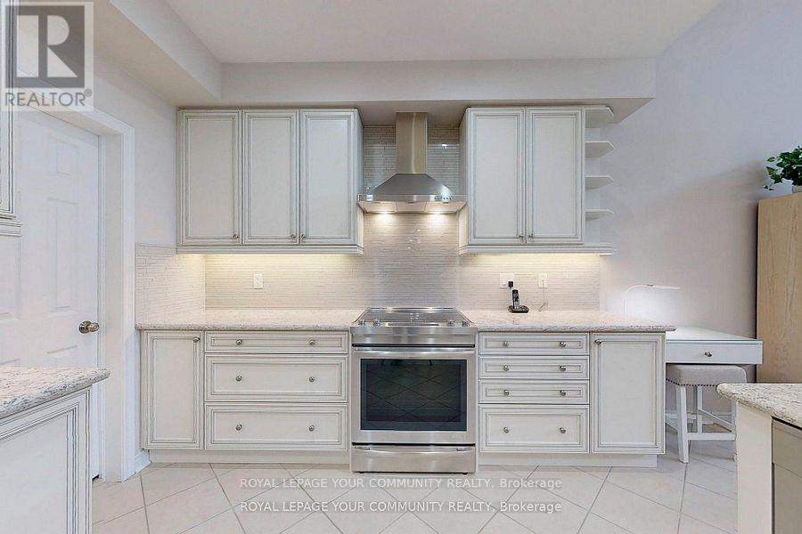 Photo 21 of 9 Bill Knowles Street, Uxbridge ON