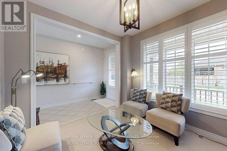 Photo 25 of 9 Bill Knowles Street, Uxbridge ON