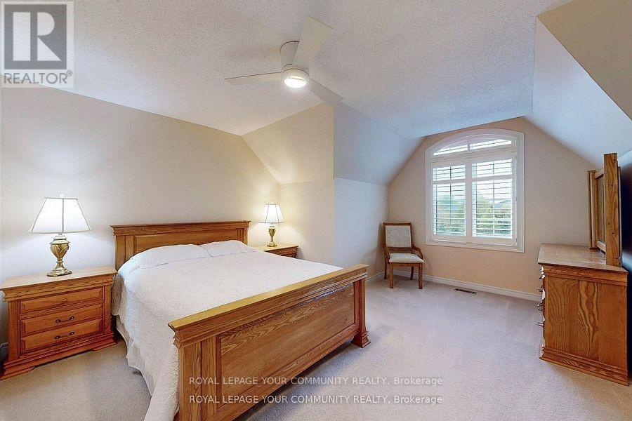 Photo 38 of 9 Bill Knowles Street, Uxbridge ON