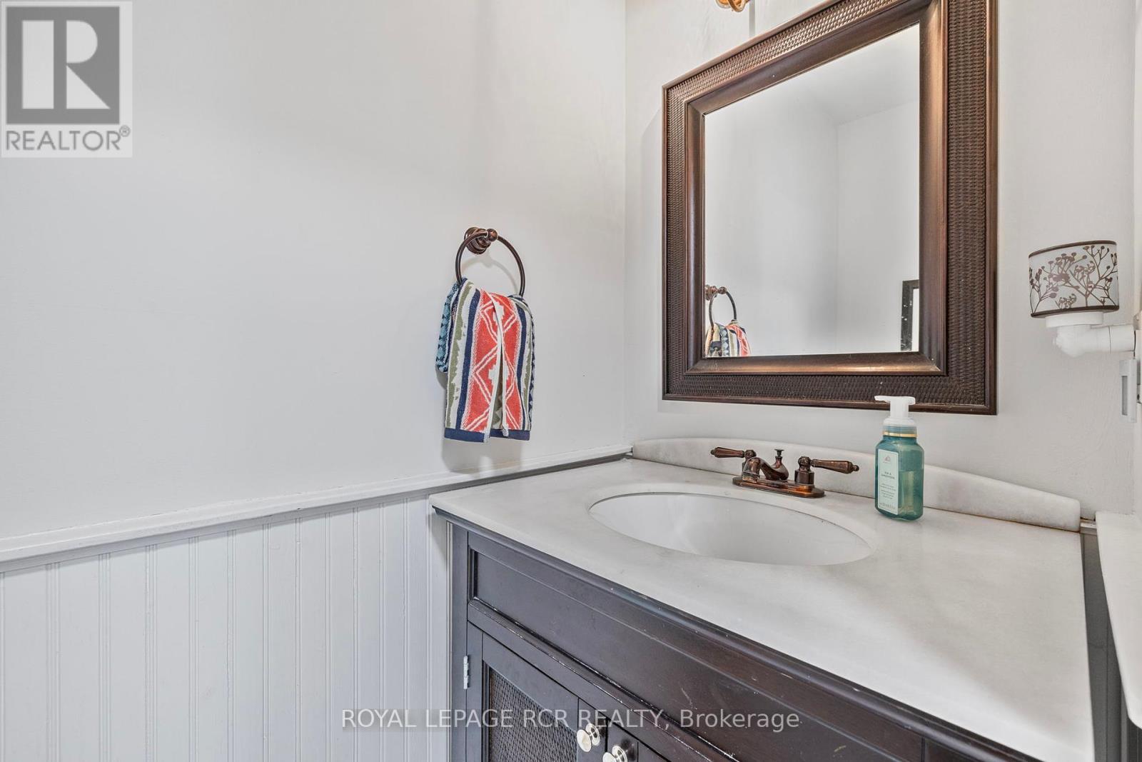 Photo 29 of 11 Litner Crescent, Georgina ON