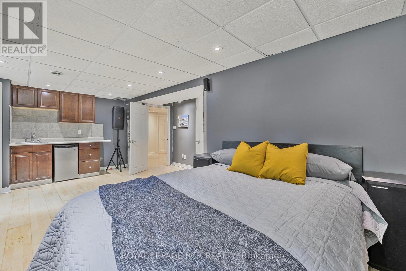 Photo 42 of 11 Litner Crescent, Georgina ON