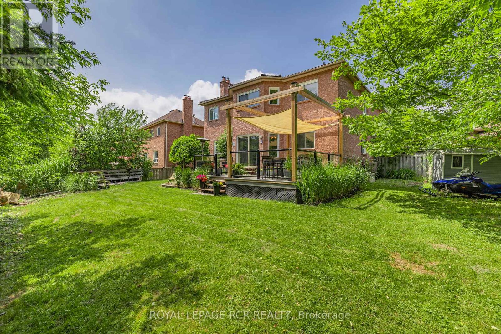 Photo 8 of 11 Litner Crescent, Georgina ON