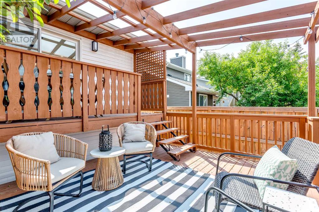 Single Family House Bi-level for Sale in  Riverstone Place SE Riverbend Calgary 