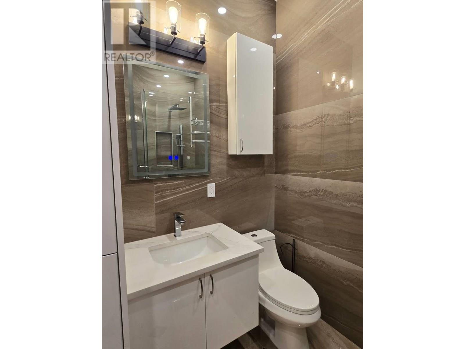 Photo 11 of 3431 Lamond Avenue, Richmond BC