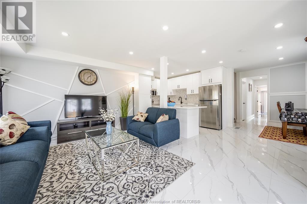 Photo 30 of 1329 Wellington, Windsor ON